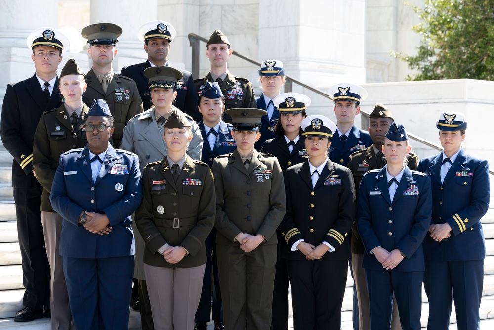 Students From the United States Senate Youth Program Visit Arlington National Cemetery