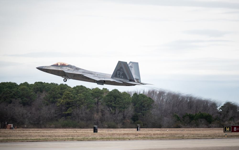 In Mitchell Trophy Air Race return; 94th Fighter Squadron claims victory