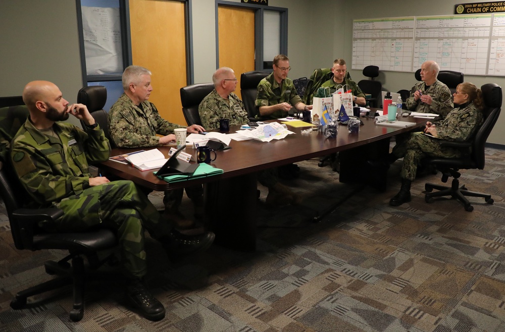 New York Guard Hosts Swedish Partners for Planning Talks