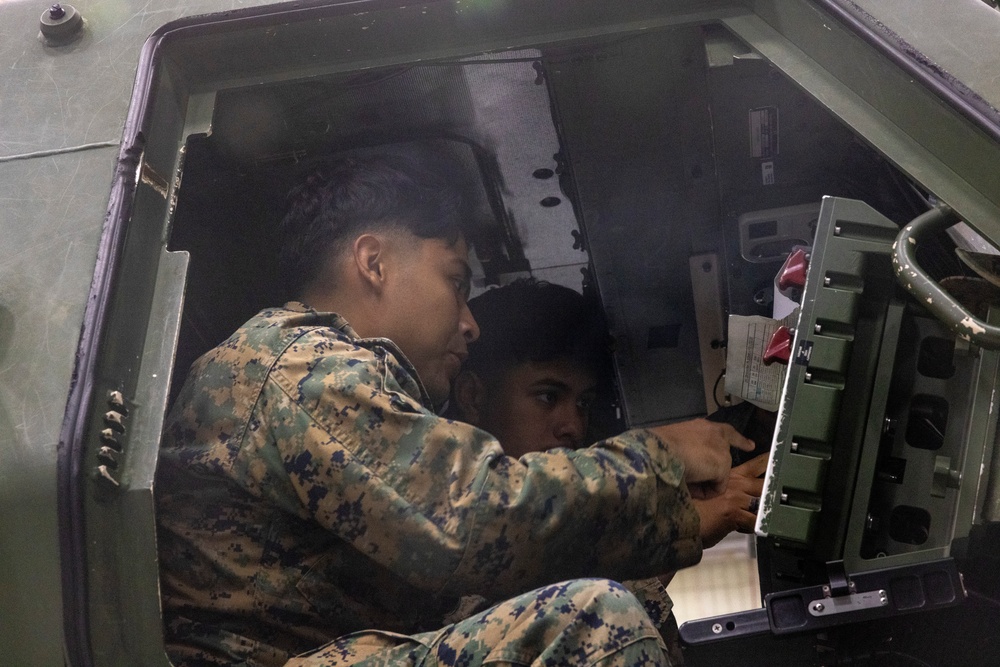 2/10 High Mobility Artillery Rocket System Rapid Infiltration Training Exercise