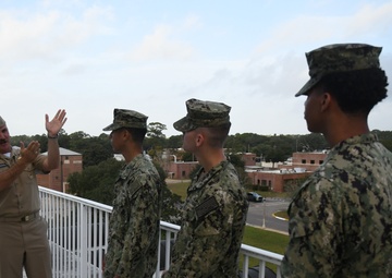 IWTC Corry Station Sailors provide lift to Hometown Area Recruiting Program