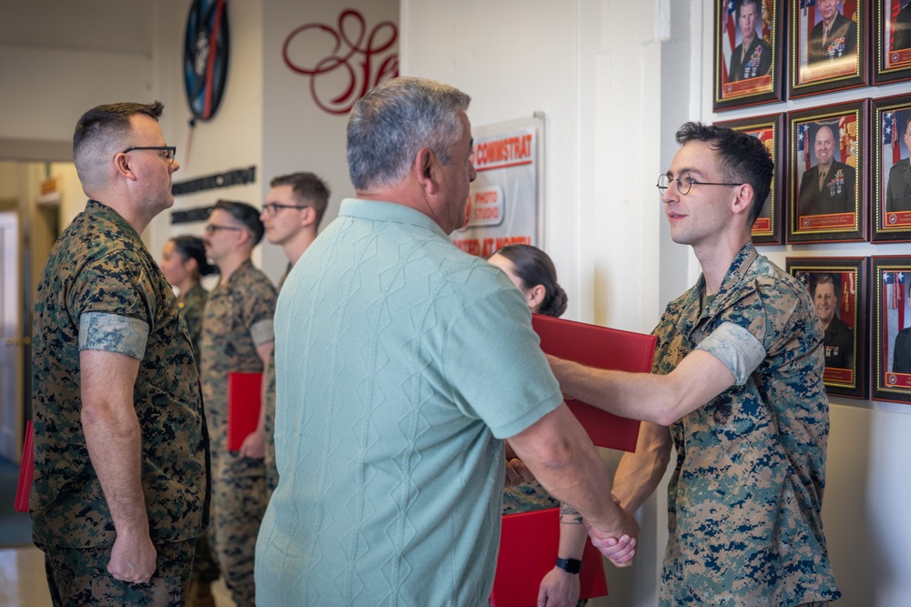 COMMSTRAT Marines receive awards for State Funeral participation