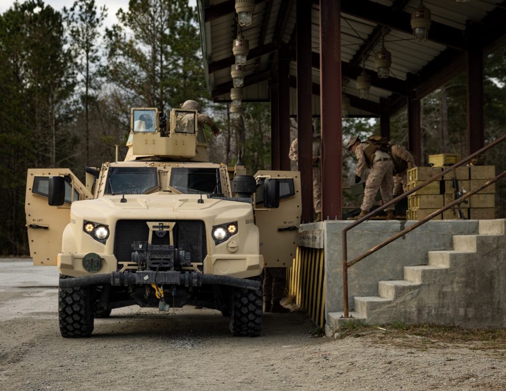 2d Assault Amphibian Battalion Live-Fire Training