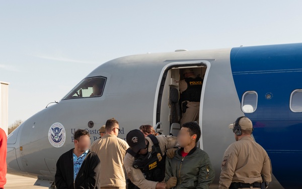 Alien Expulsion Flights