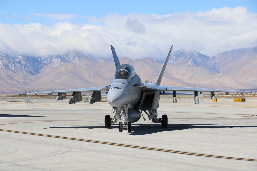 Dust Devils Turn the Page: VX-31 Welcomes New Commanding Officer