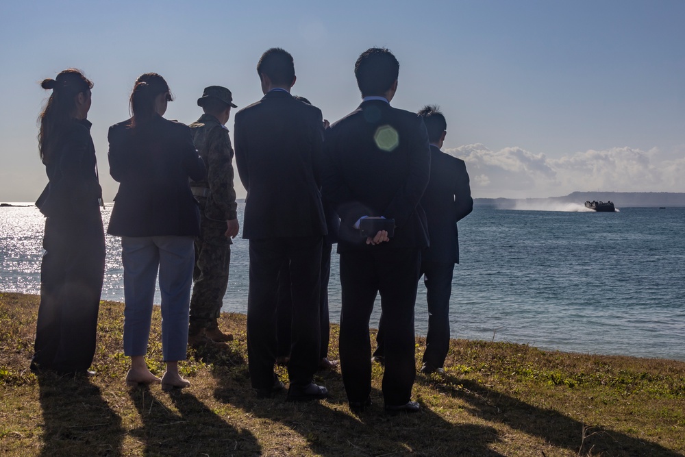 Iron Fist 25 | 31st MEU, JGSDF conduct Amphibious Landing Display