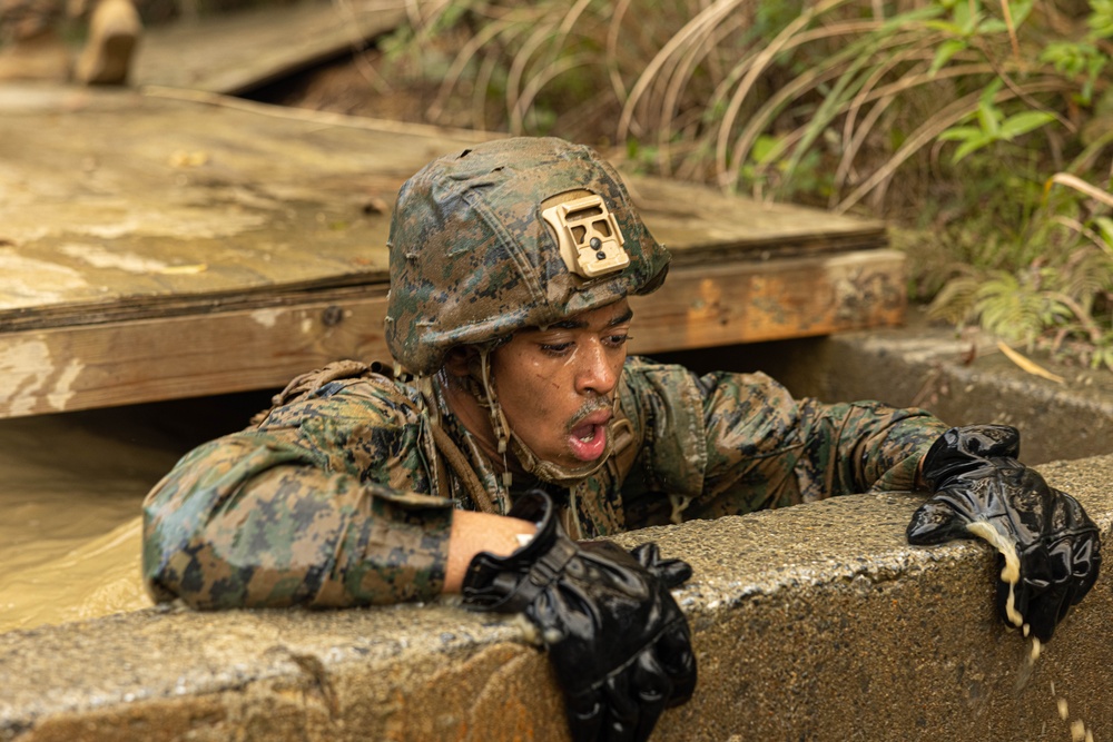 U.S. Marines with CLR-37 Conduct Basic Jungle Skills Course