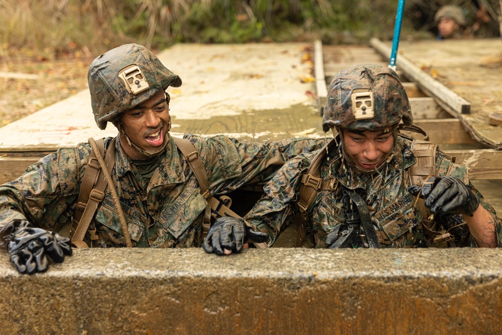 U.S. Marines with CLR-37 Conduct Basic Jungle Skills Course