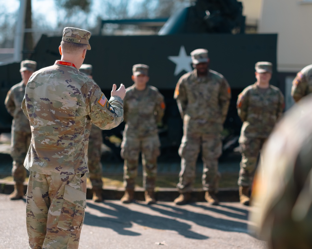 DVIDS - Images - 10th AAMDC commanding general presents challenge coins ...