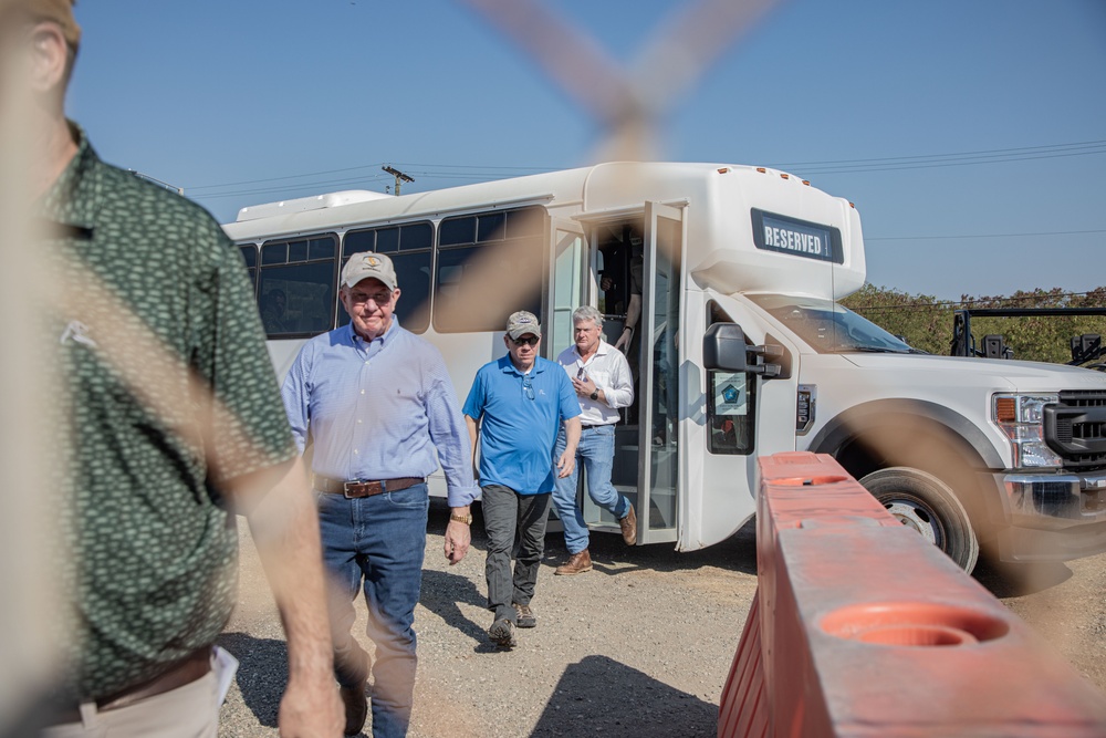 Congressional Member Delegations visit Operation Southern Guard