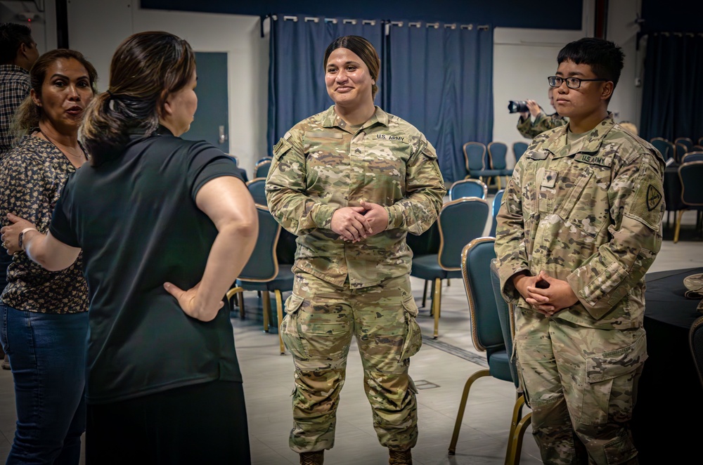 Congressional Member Delegations visit Operation Southern Guard