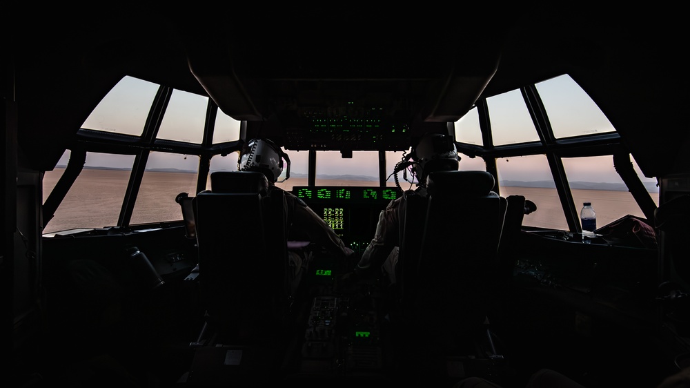 DVIDS - Images - 82nd EQRS Conducts HAHO Jumps at Grand Bara [Image 11 ...