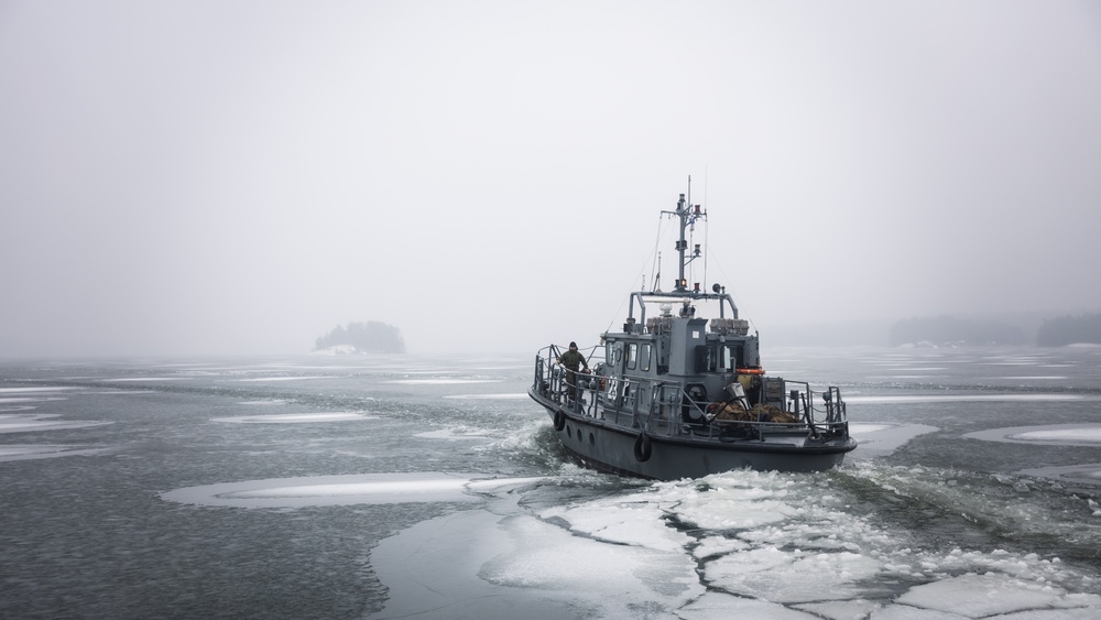 U.S. Recon Marines support NATO operations in Baltic Sea