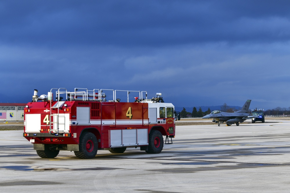 Simulated In-flight Emergency during Fighting Wyvern 25-01