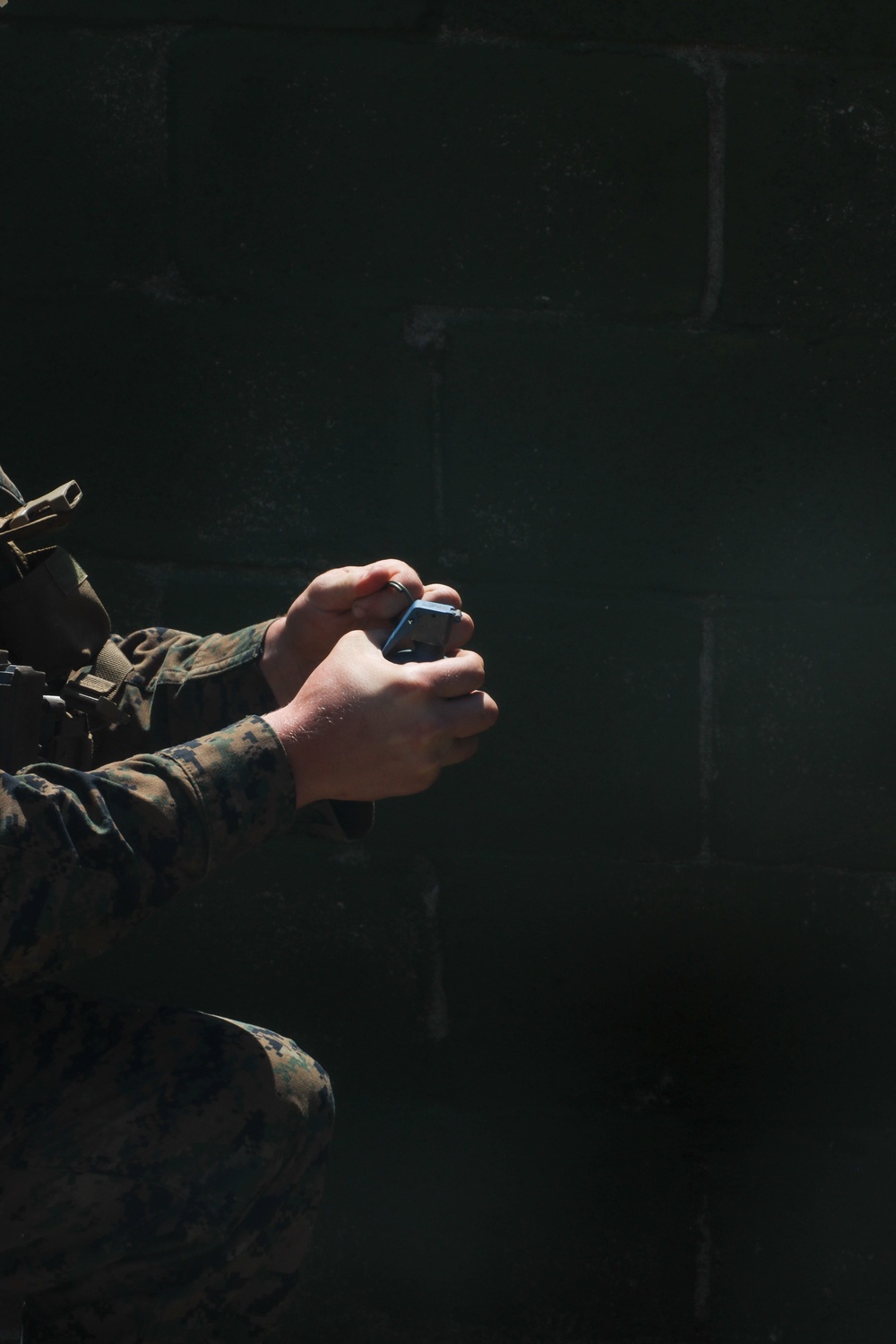 U.S. Marines with MWSS-174 increase weapon proficiency