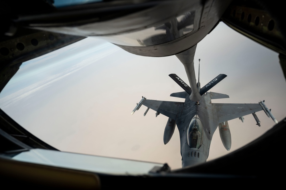 Fighting Falcon supports Blue Sands