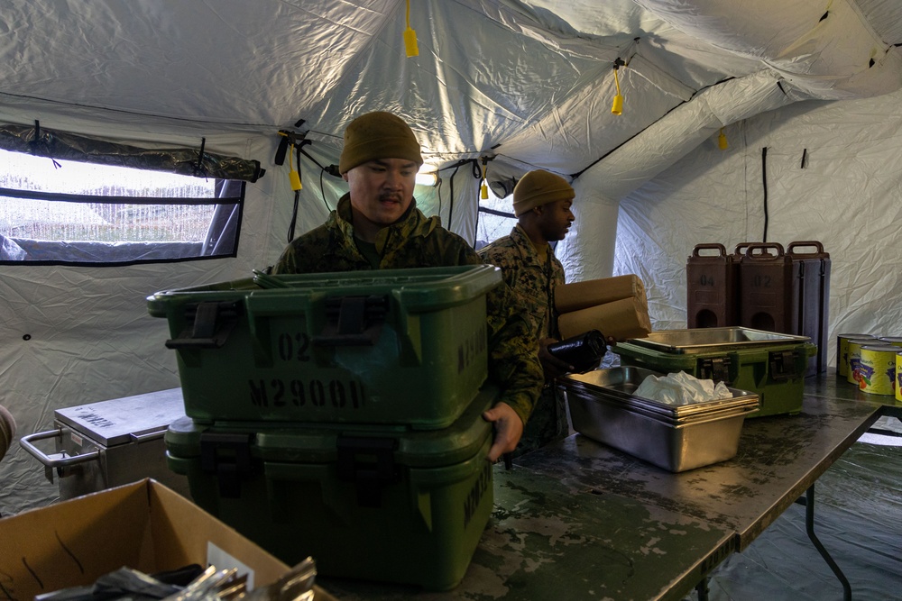 III MSB operates field feeding site on Camp Mujuk for Freedom Shield