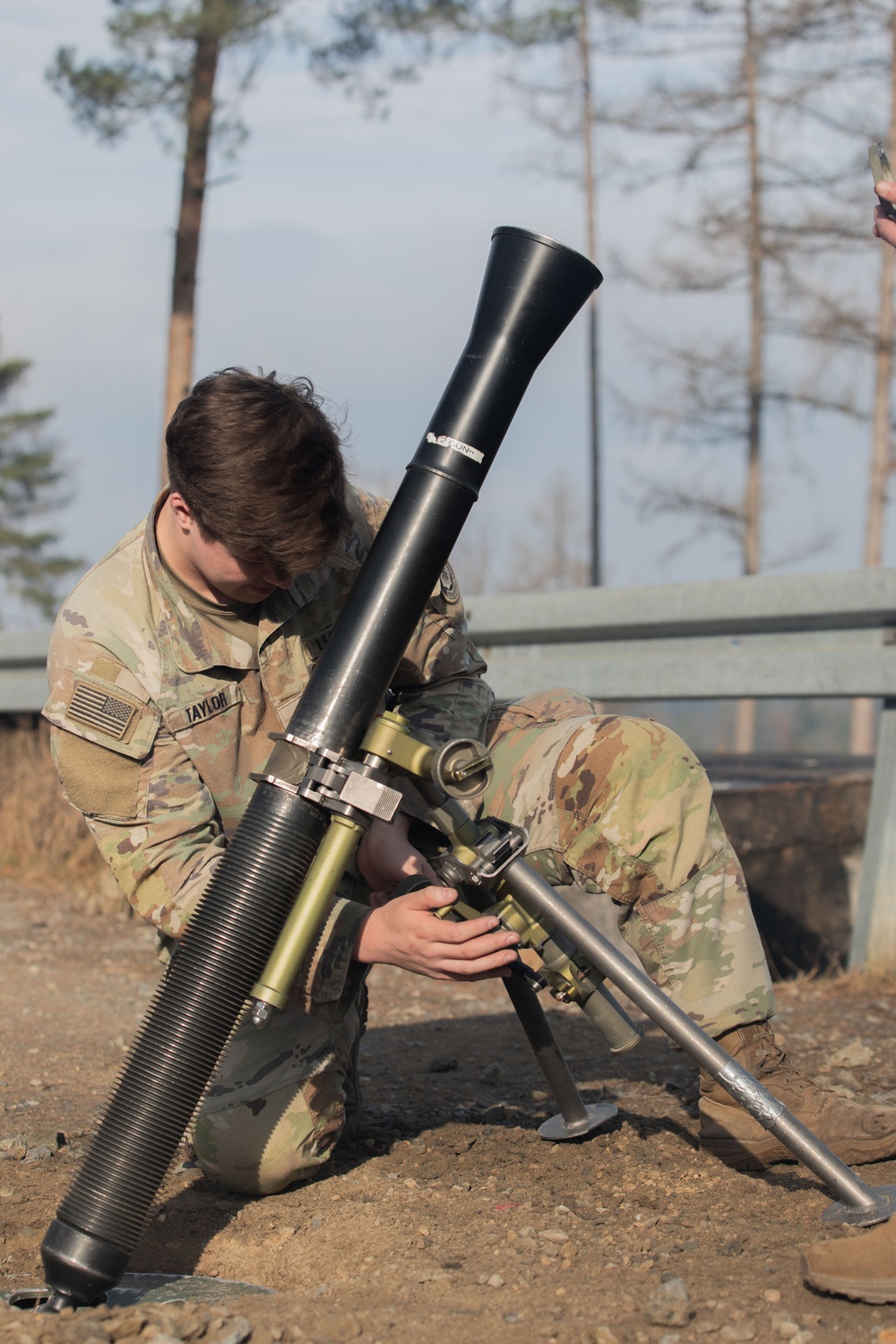 2CR Soldiers conduct Mortar Training and Evaluation