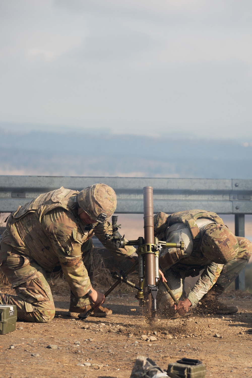 2CR Soldiers conduct Mortar Training and Evaluation