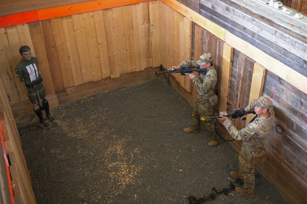 173rd AB Shoothouse training