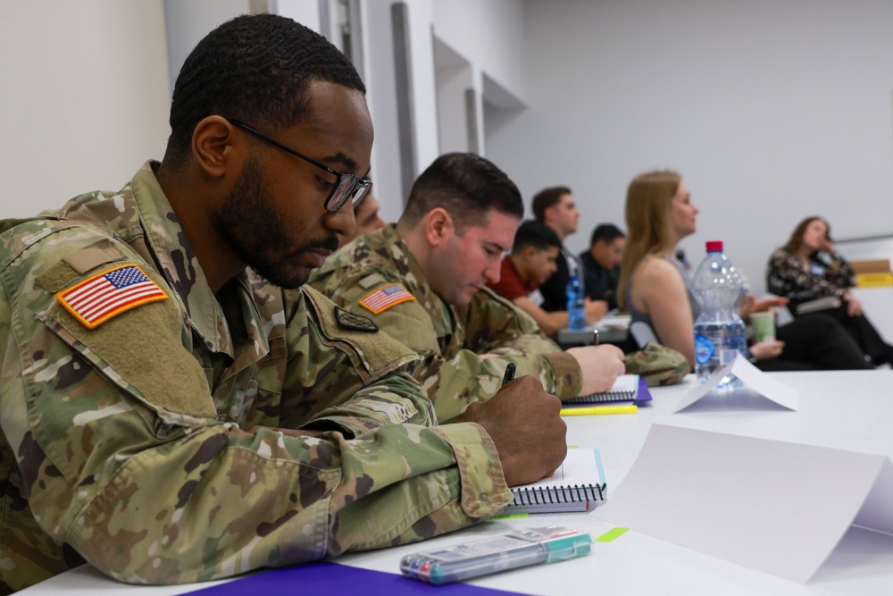US Soldiers attend master resilience trainer class