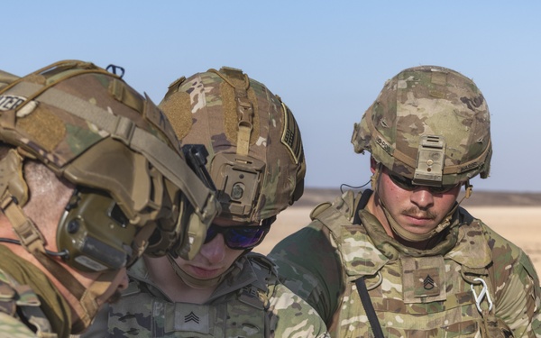 Task Force Associator Soldiers conduct sling-load training with Marines