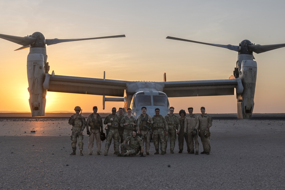 Task Force Associator Soldiers conduct sling-load training with Marines