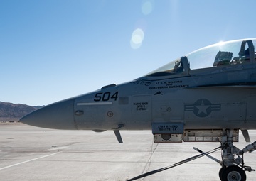 Red Flag-Nellis 25-2 F/A-18 maintenance