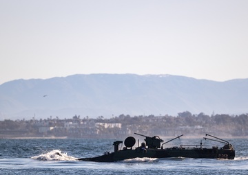 QUART 25.2: U.S. Marines and Sailors Conduct Iterative Amphibious Training