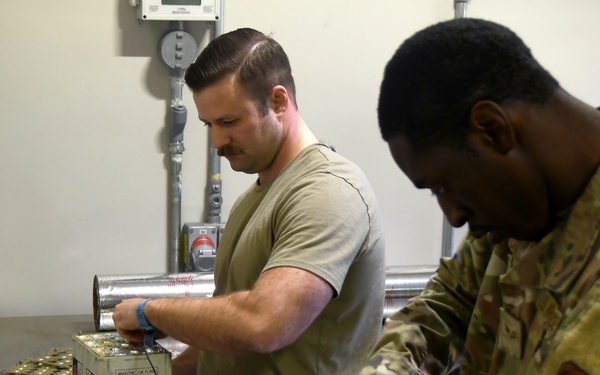 145 MXS perform flare teardown