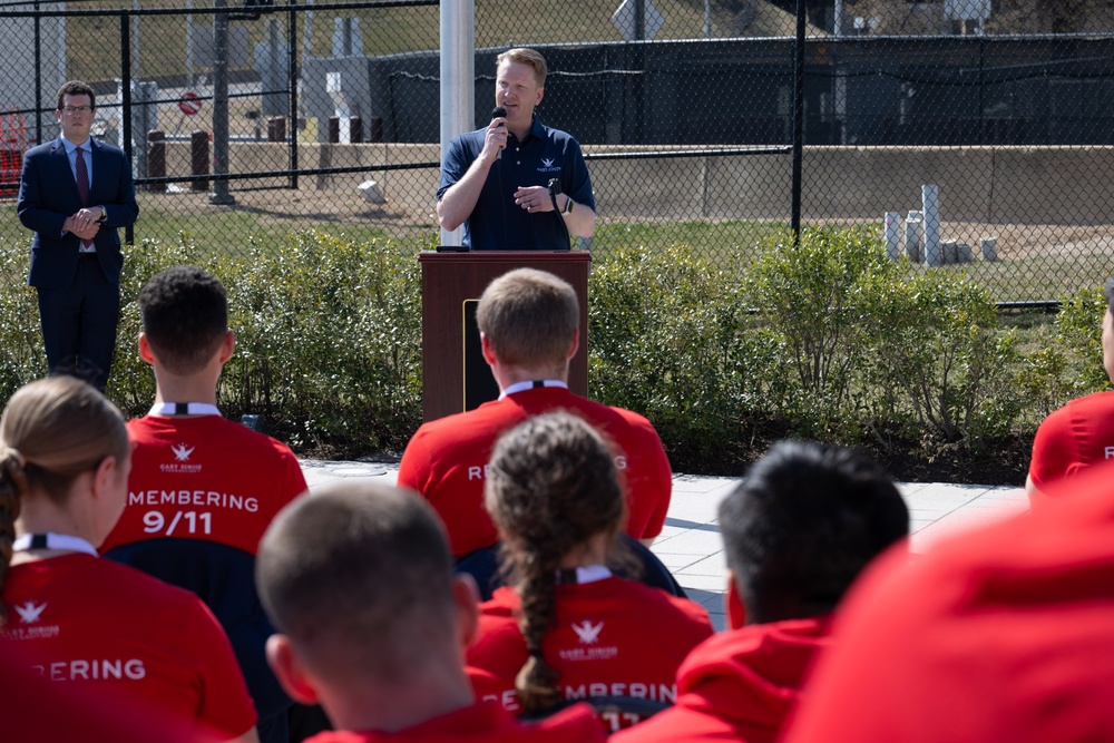 Gary Sinise Foundation Wreath Laying