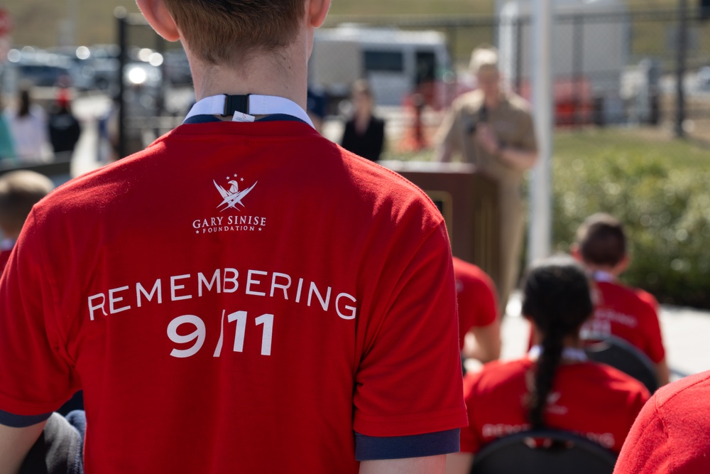 Gary Sinise Foundation Wreath Laying