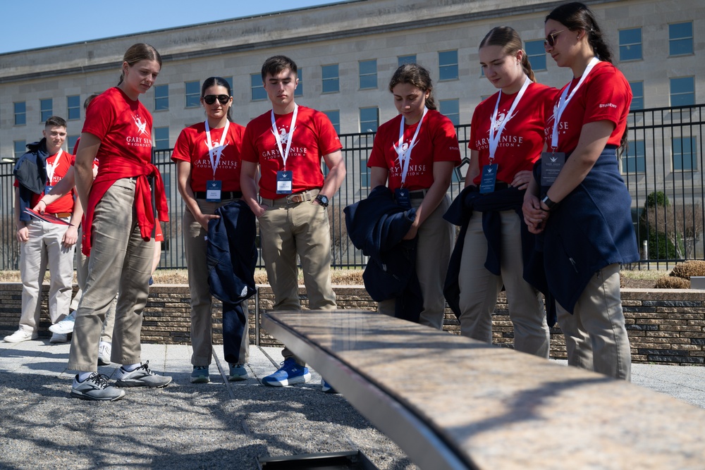 Gary Sinise Foundation Wreath Laying