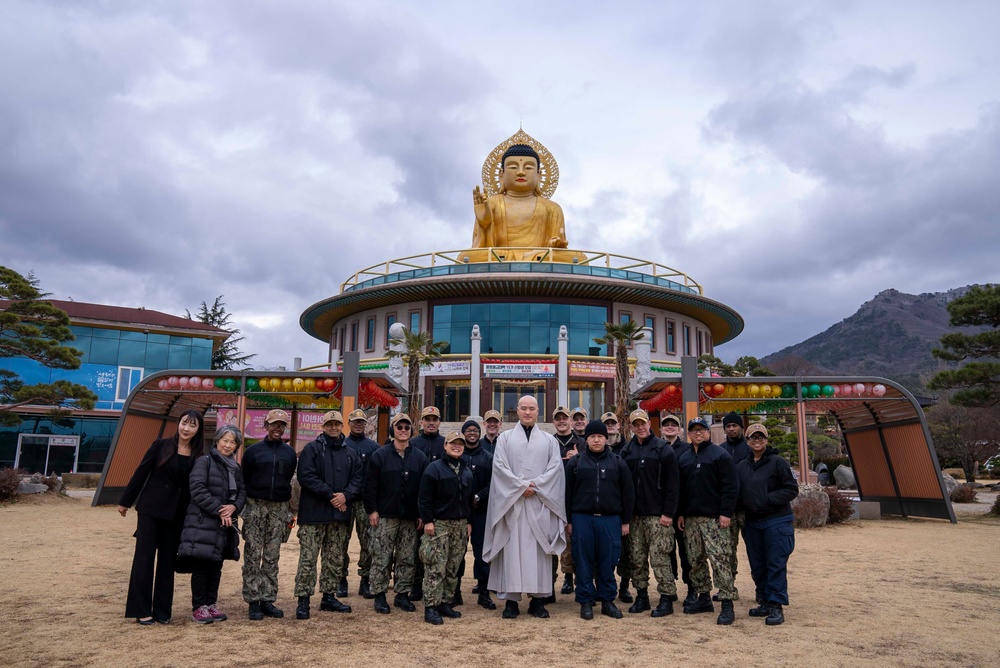 USS Carl Vinson (CVN 70) Sailors visit Busan, South Korea