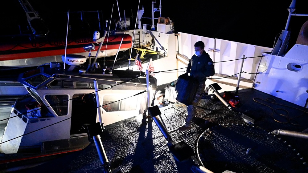 Coast Guard Cutter Kimball interdicts illegal drugs in Eastern Pacific Ocean