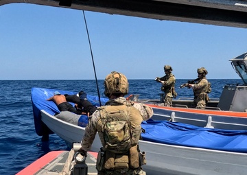 Coast Guard Cutter Kimball interdicts illegal drugs in Eastern Pacific Ocean