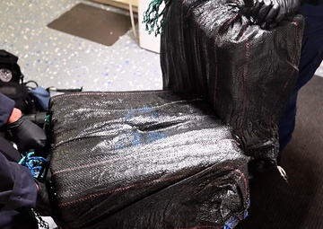 Coast Guard Cutter Kimball interdicts illegal drugs in Eastern Pacific Ocean