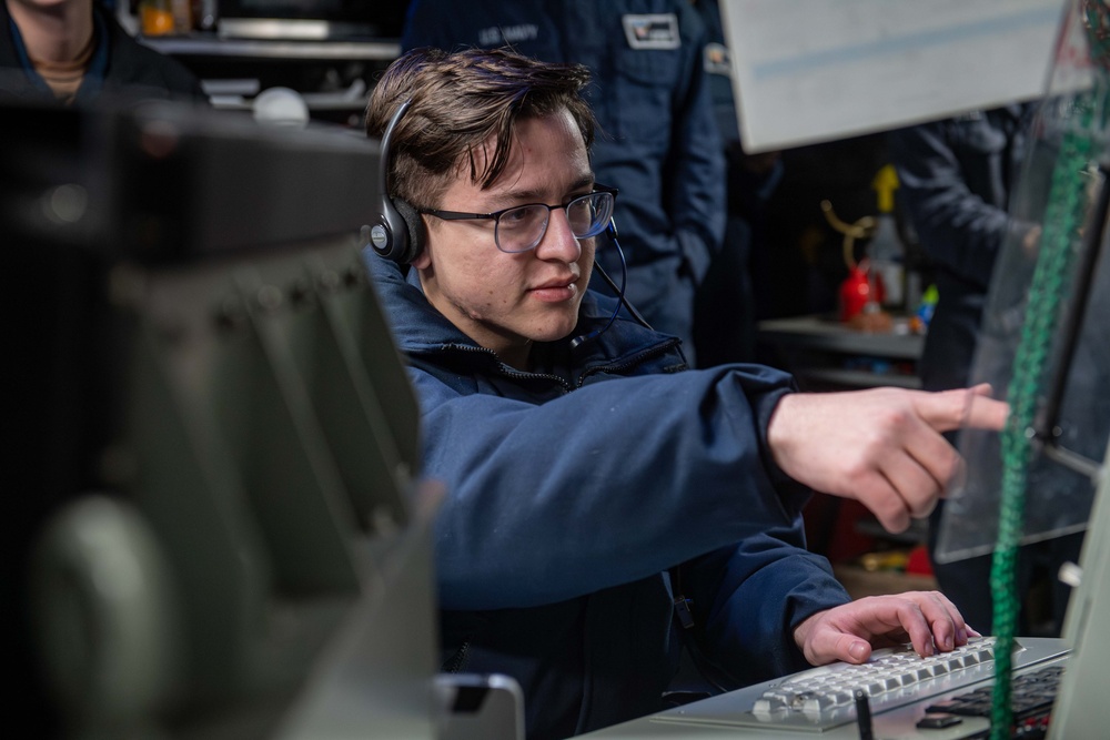 USS Carl Vinson (CVN 70) Conducts Routine Operations in the Sea of Japan