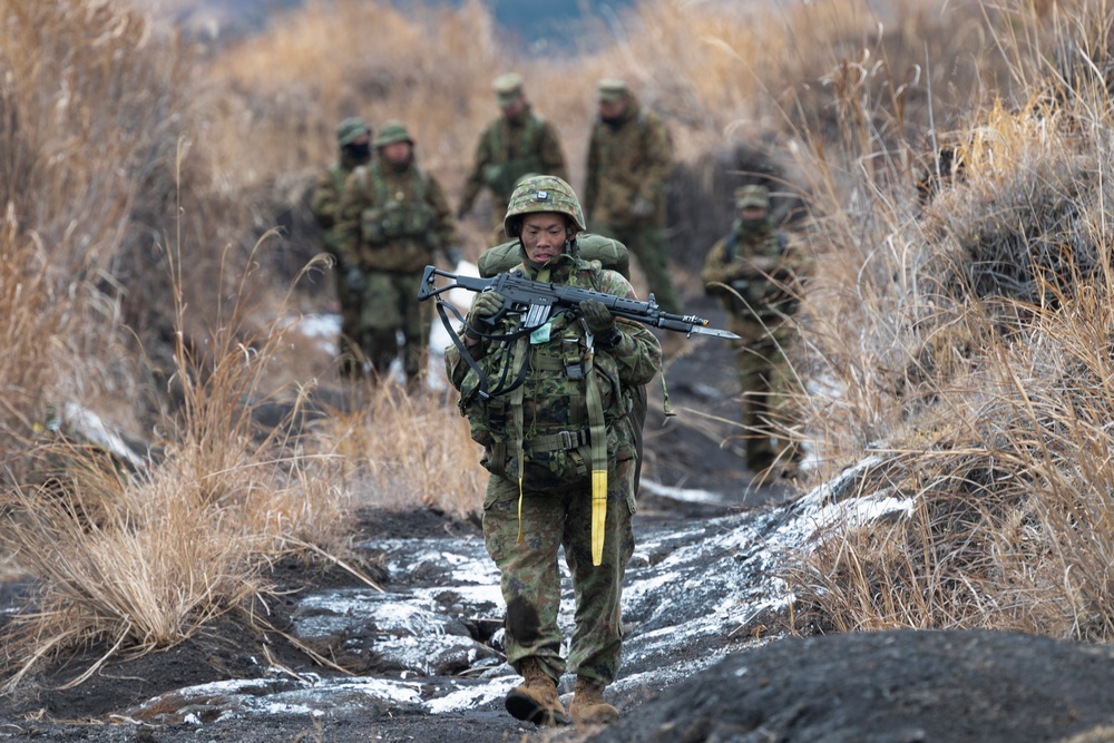 Airborne 25: US, JGSDF conduct annual mass airborne operations