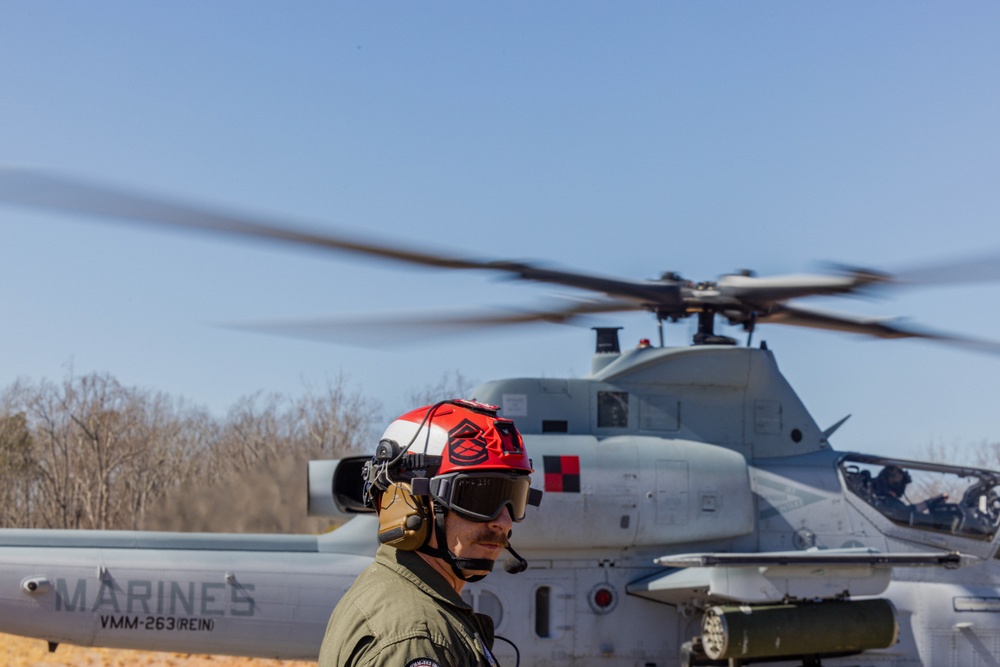 22nd MEU Conducts Aerial Live-Fire Range During RUT