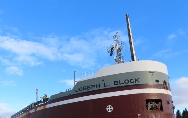 Soo Locks to open early for 2025 shipping season