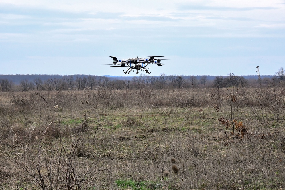 Sky Soldiers test FlyingBasket drone for transporting equipment and injuries