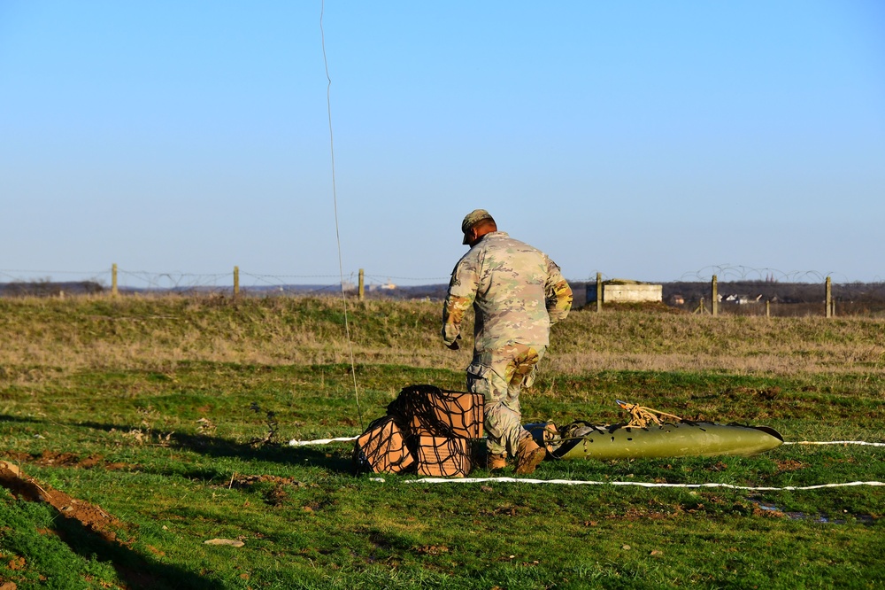 Sky Soldiers test FlyingBasket drone for transporting equipment and injuries