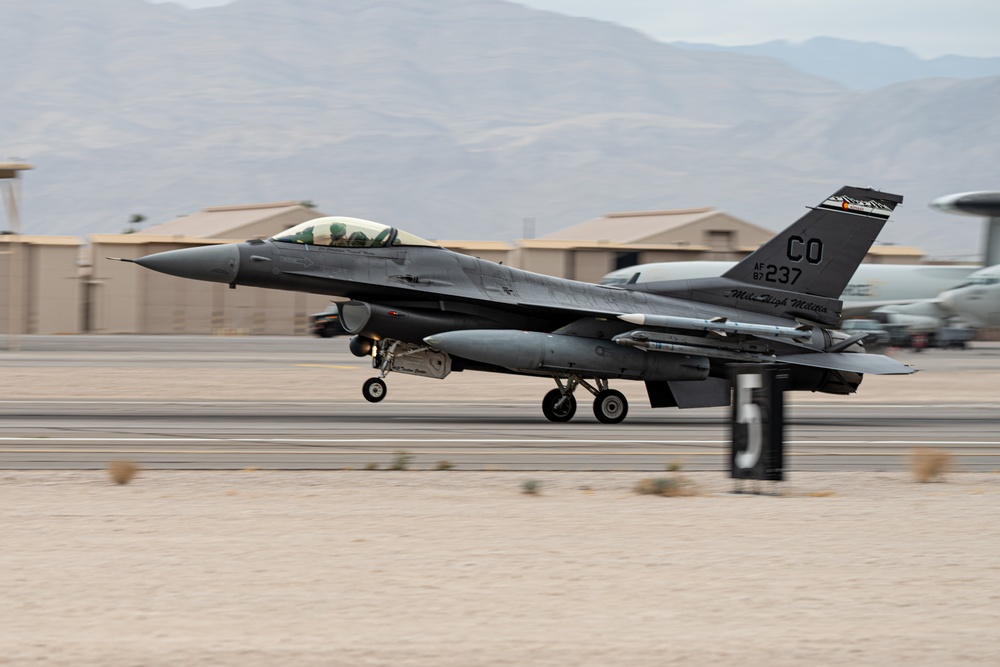 Red Flag-Nellis 25-2 Take Offs