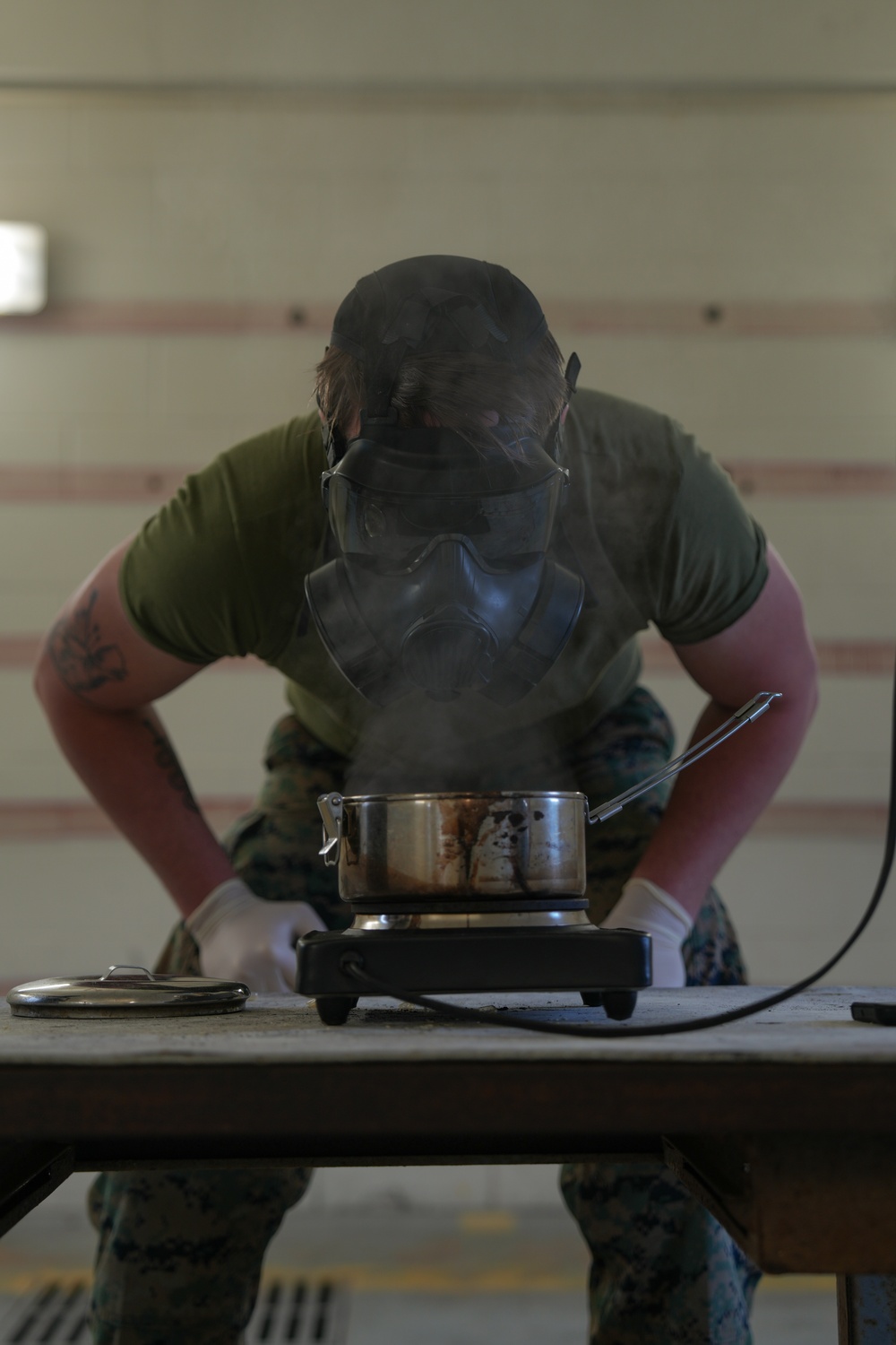 2nd MLG CBRN Marines Conduct Gas Chamber Training