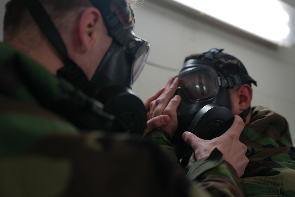 2nd MLG CBRN Marines Conduct Gas Chamber Training