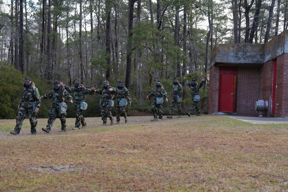 2nd MLG CBRN Marines Conduct Gas Chamber Training