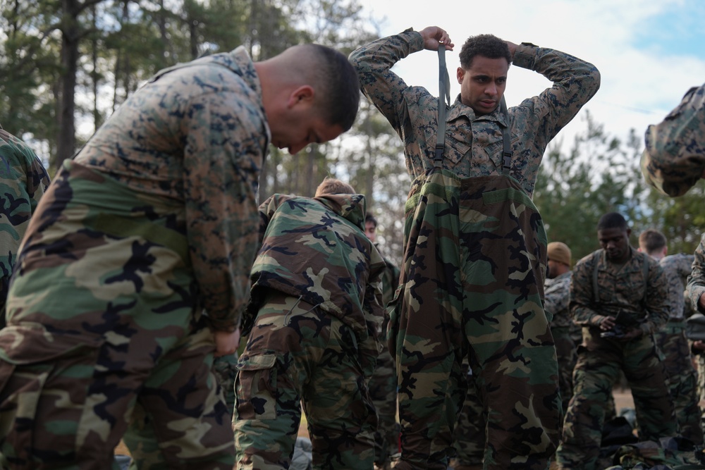 2nd MLG CBRN Marines Conduct Gas Chamber Training