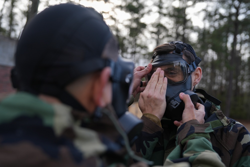 2nd MLG CBRN Marines Conduct Gas Chamber Training