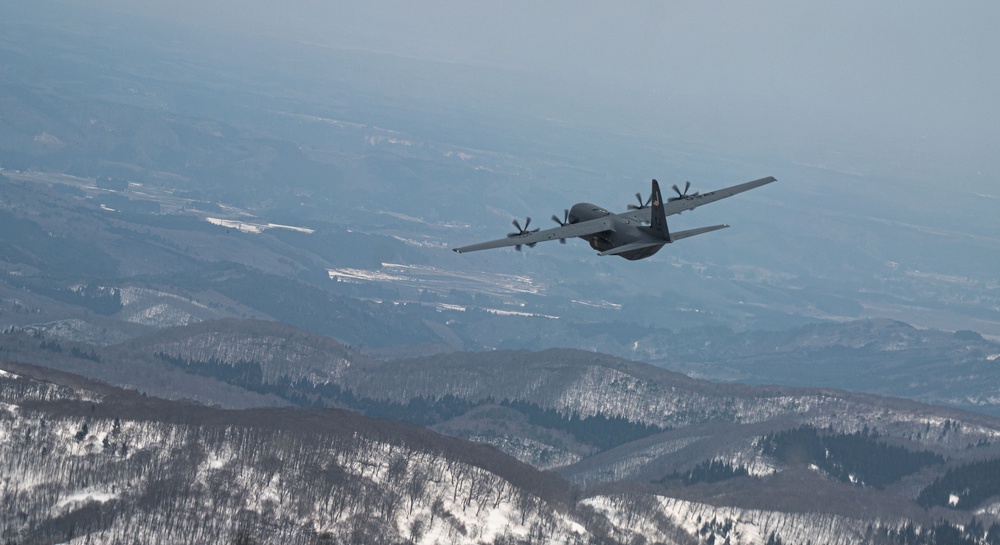 See you next time: 374 AW DCOM concludes final flight, assignment at Yokota